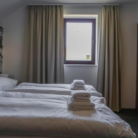 Apartmany Sport & Ski Valča Exterior foto